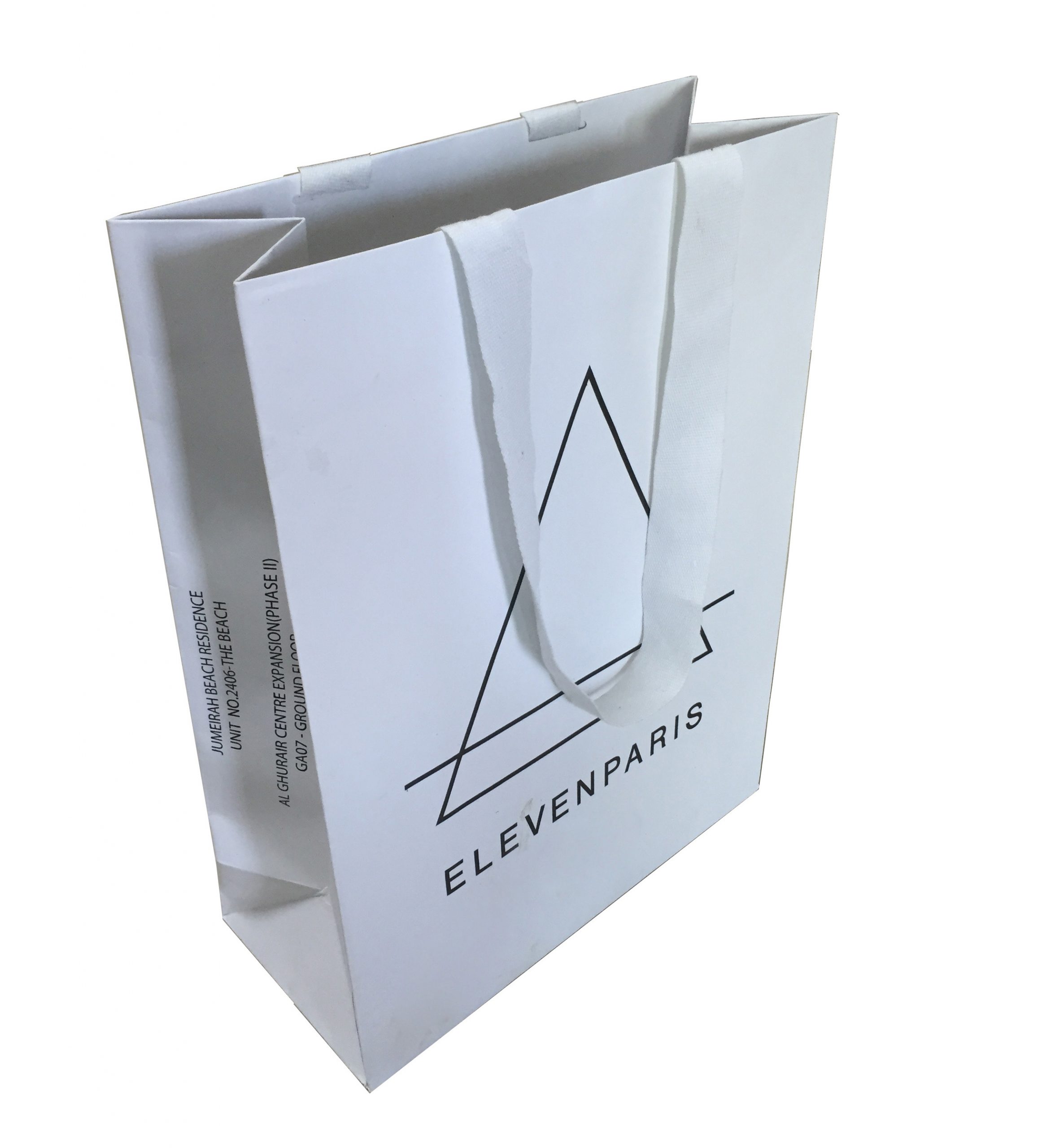 white paper bags with handles